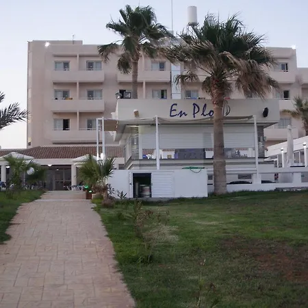 Piere - Anne Ayia Napa
