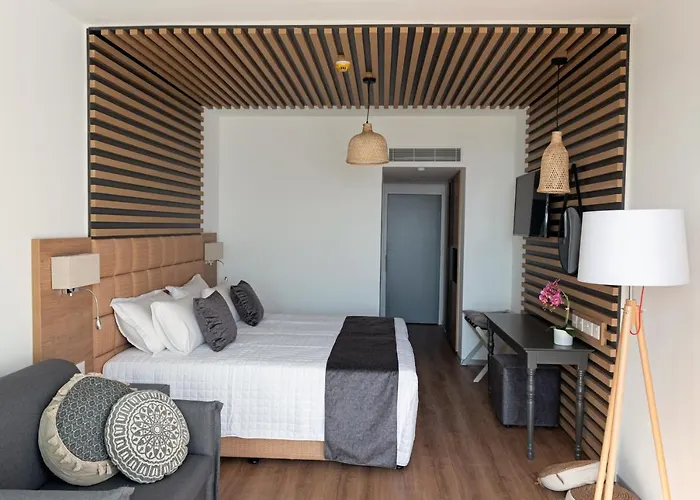 Piere - Anne Hotel Ayía Nápa