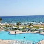Piere - Anne Hotel 3*