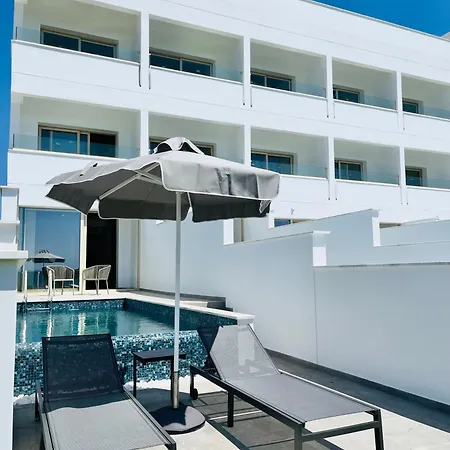 Piere - Anne Ayia Napa