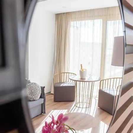 Hotel Piere - Anne 3*