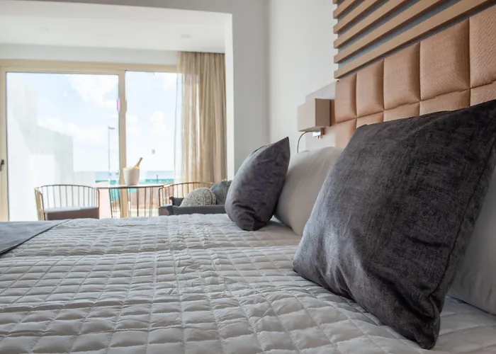 Piere - Anne Hotell Ayia Napa